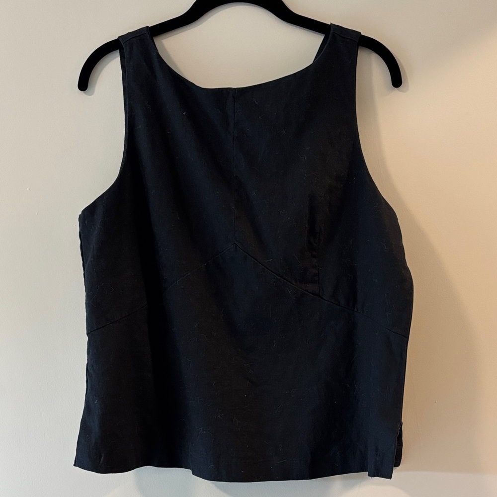 Elegant Black Sleeveless Top